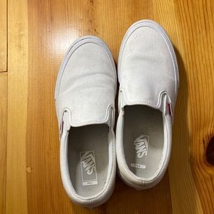 White slip on vans Mens 9.5 or womens 11